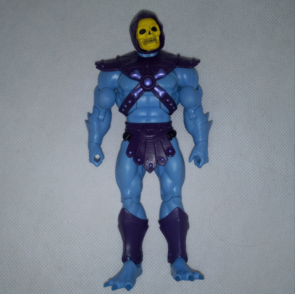 EUC MASTERS OF THE UNIVERSE CLASSICS SKELETOR FROM TRU DC